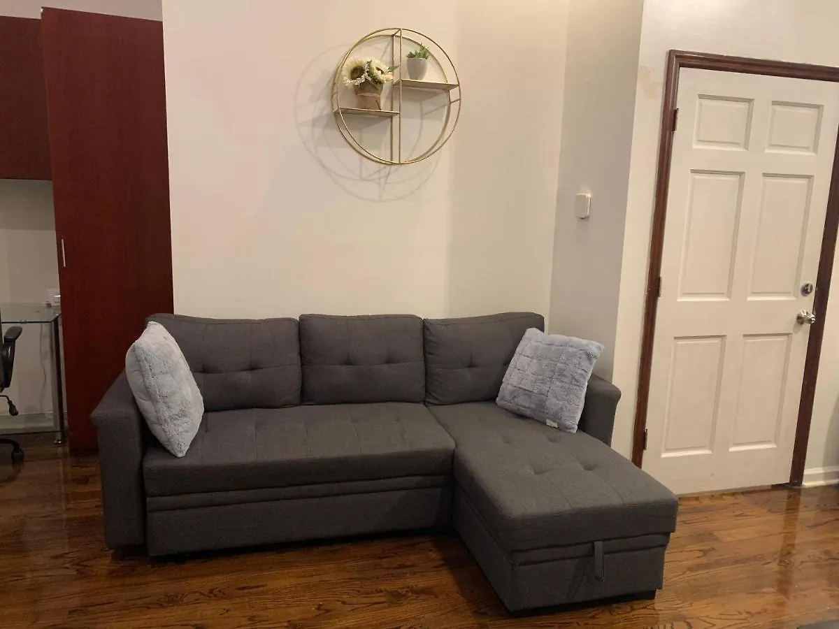 Charming Apartment In Bushwick New York