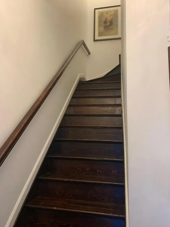 Charming Apartment In Bushwick New York