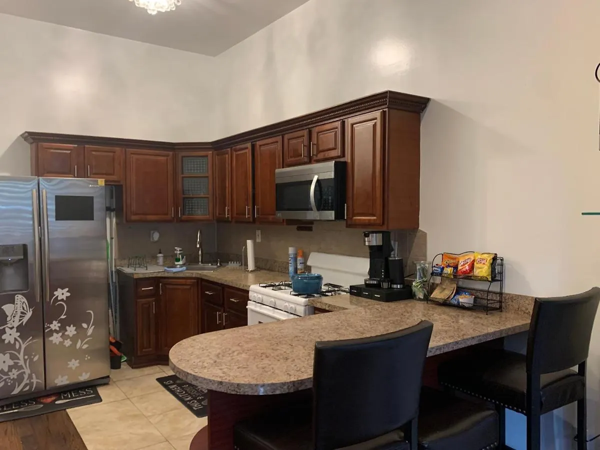 Charming Apartment In Bushwick New York 0*,